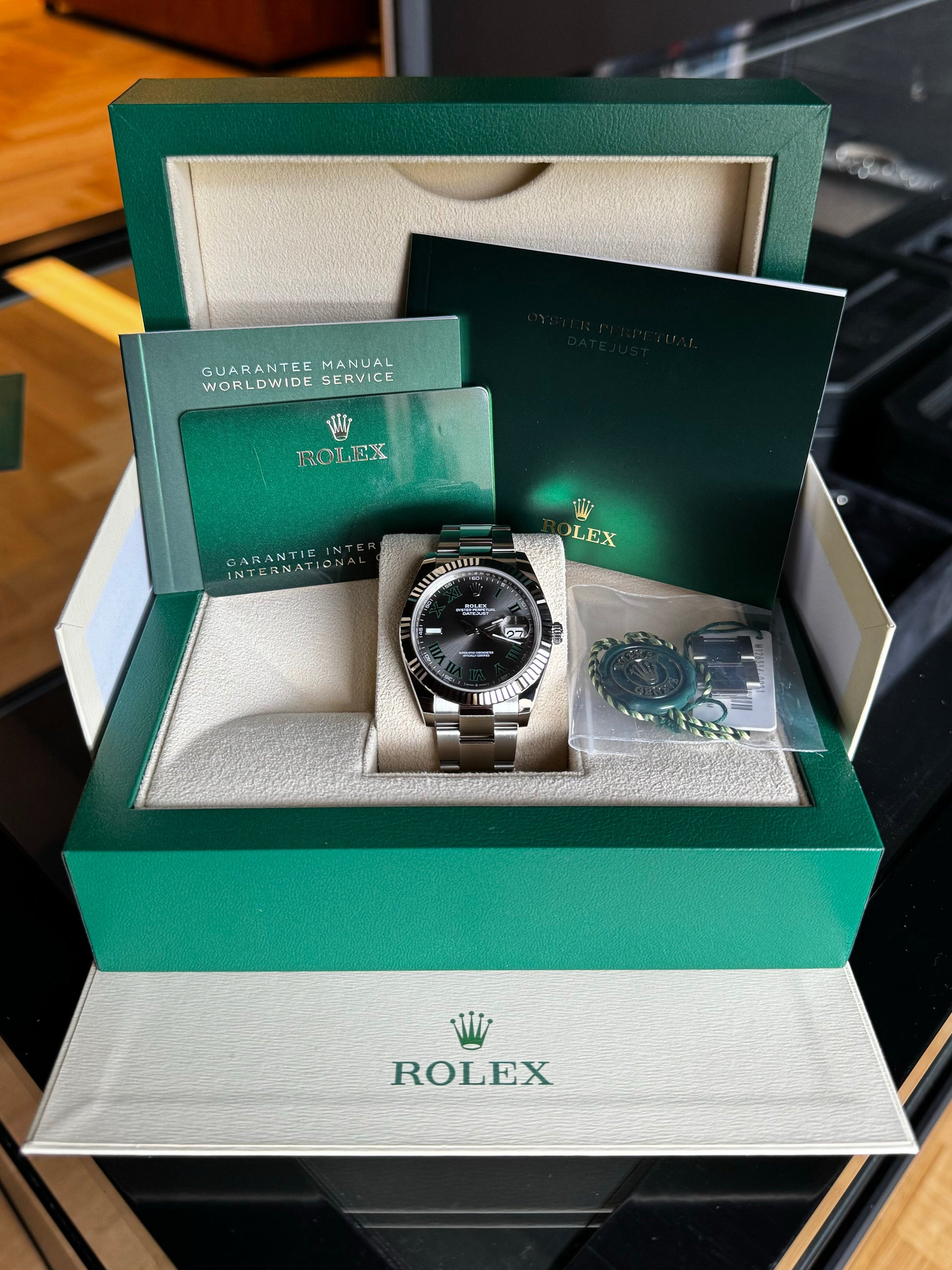 Rolex Datejust 41 Full Set