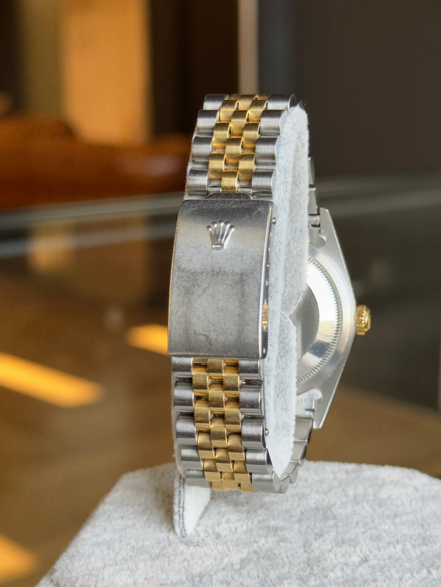 Rolex Datejust 36 16233G Champagne Diamond Dial Full Set Pre Owned