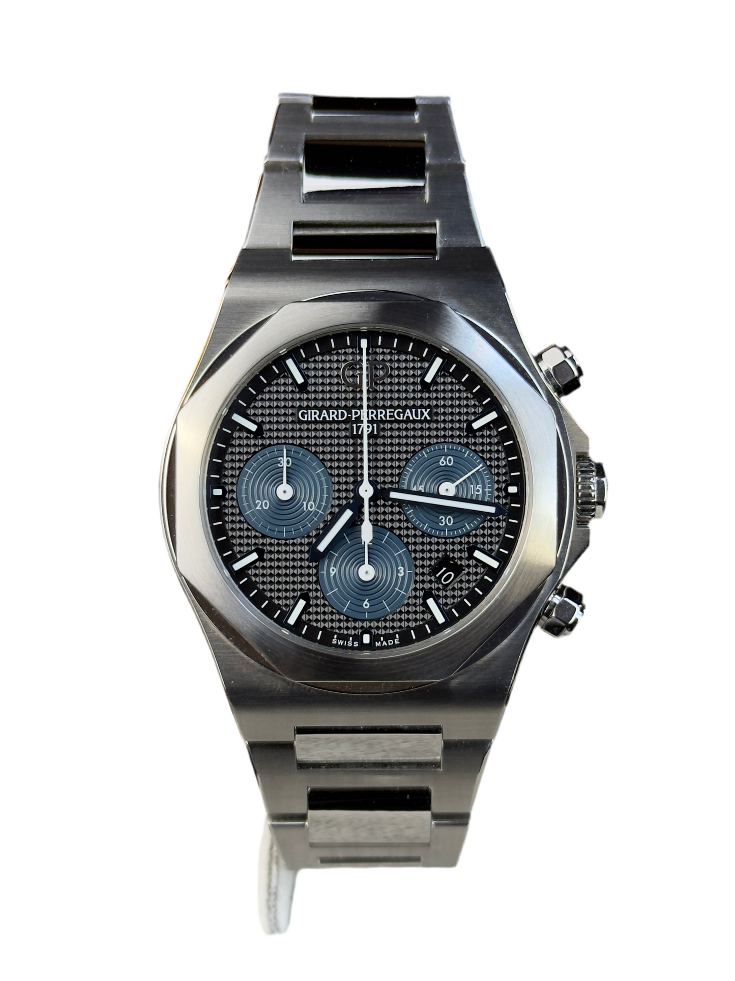 Girard Perregaux Laureato 42 81020 Black Dial Pre Owned