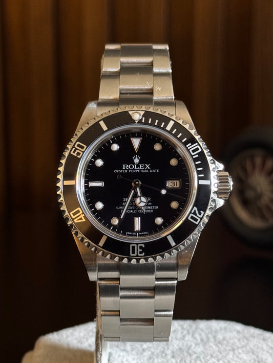 Rolex Sea-Dweller 40 16600 (2007) Collectors Set Pre Owned