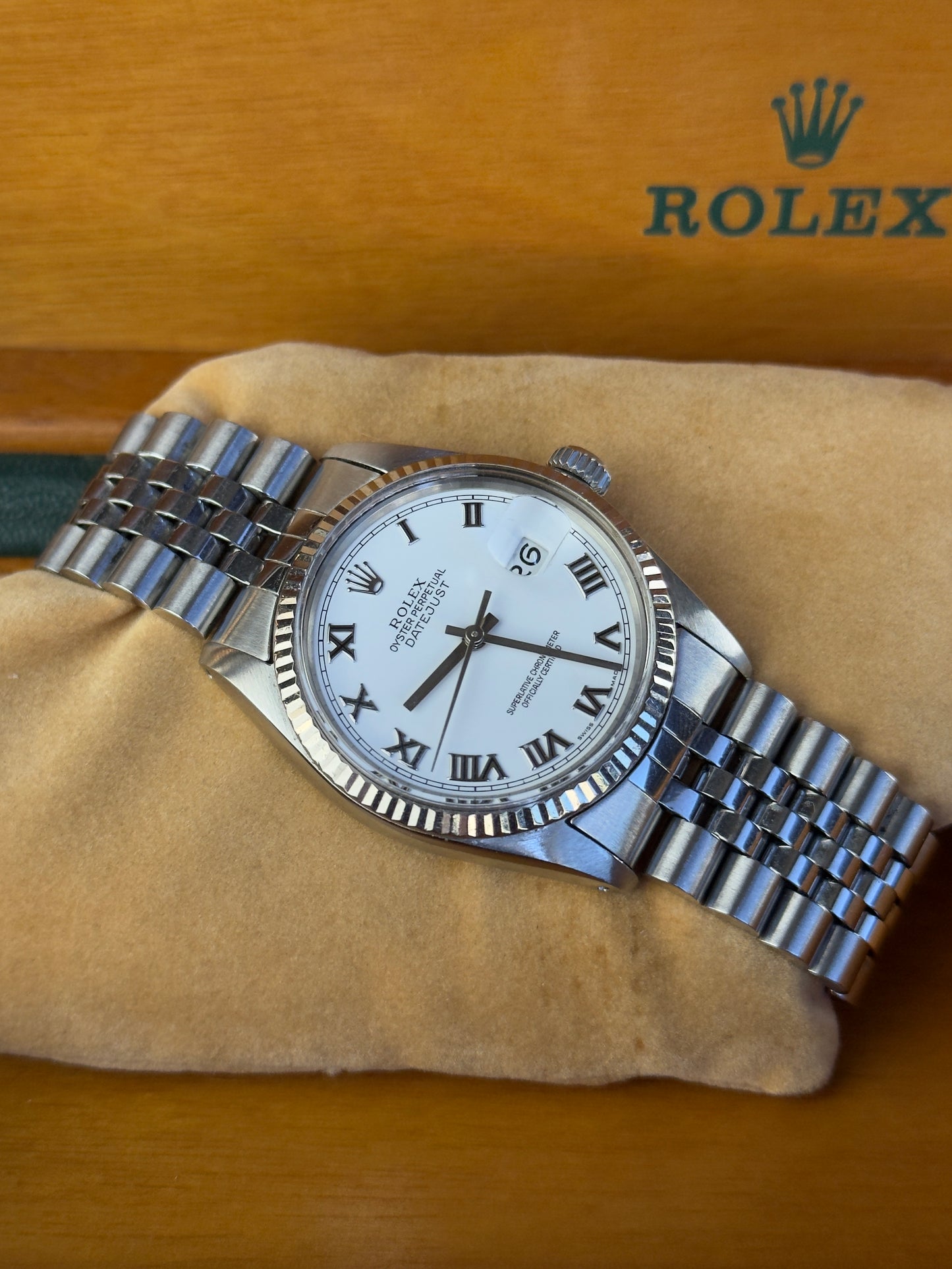 Rolex Datejust 36 16014 White Roman Track Dial