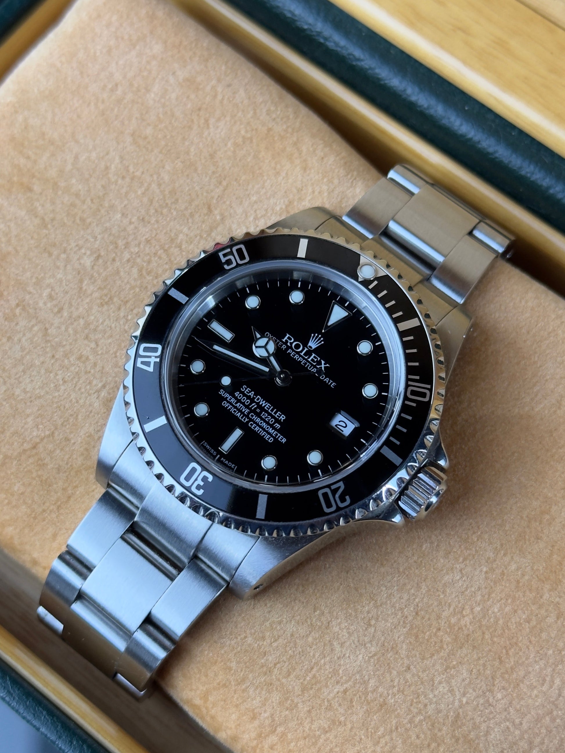 Rolex Oyster Perpetual Date