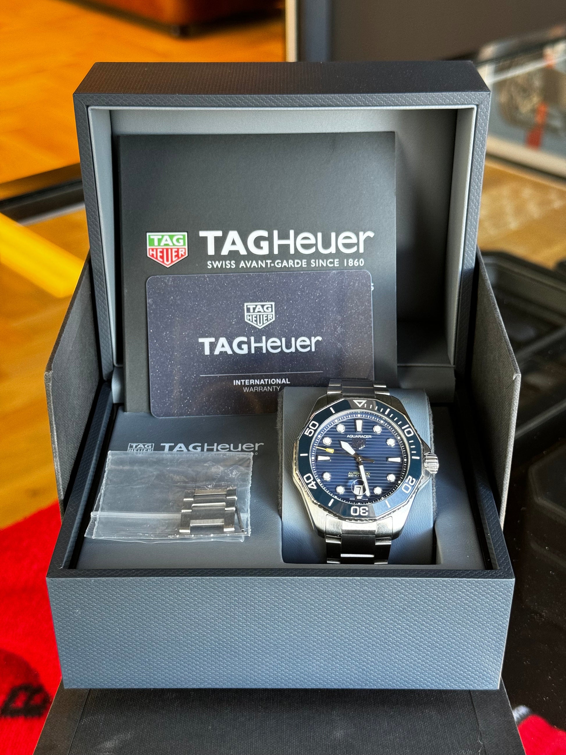 Tag Heuer Aquaracer Date