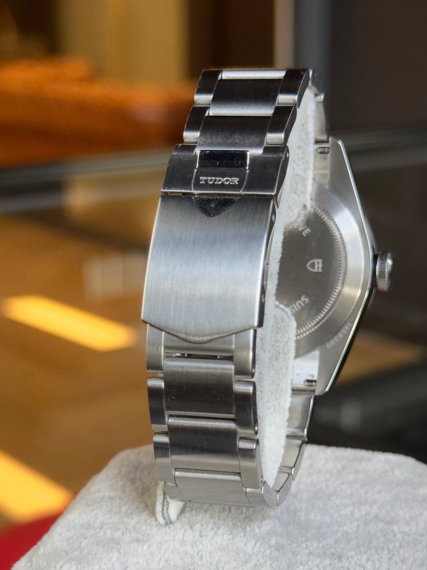 Tudor Black Bay 79220B