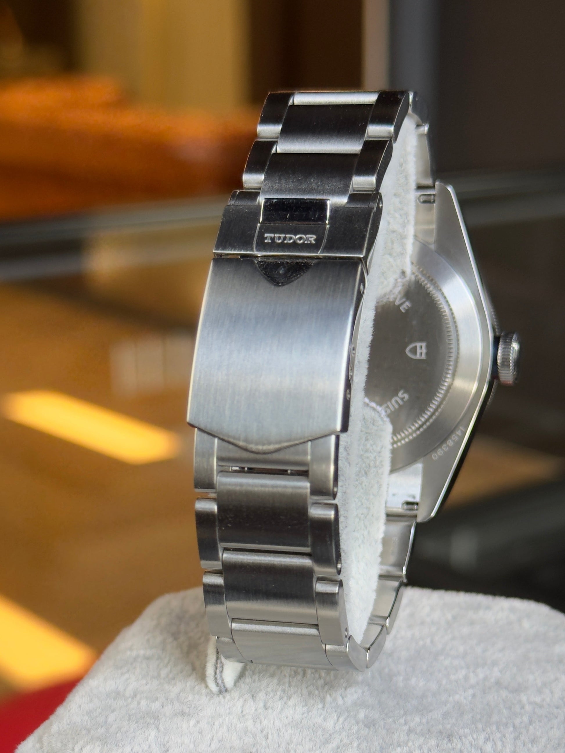 Tudor Black Bay 79220B
